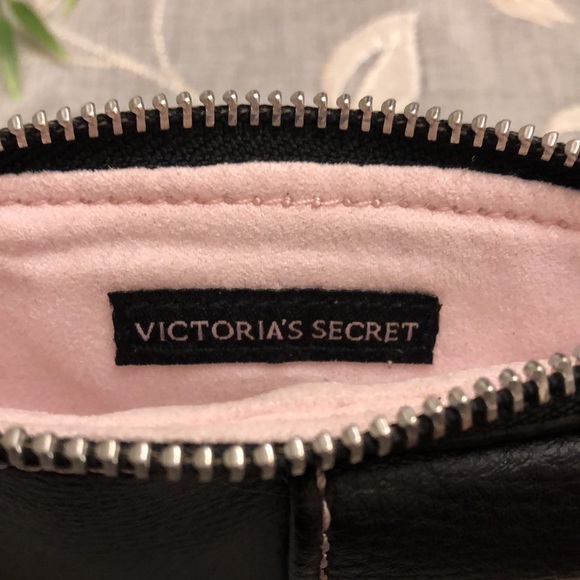 Victoria’s Secret Wristlet - Picture 3 of 6